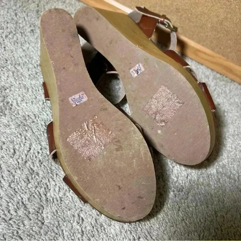 american eagle platform sandals Brown Wedge Heel Women’s Size 8